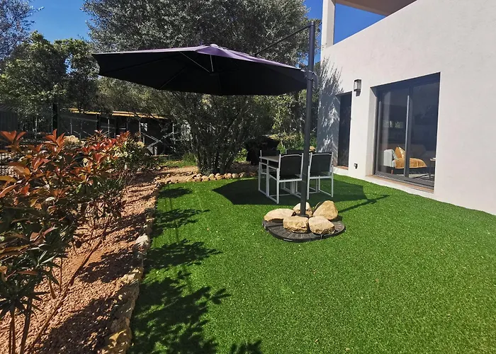 Jardin Et Piscine Les Anges Du Maquis Location Corse-du-sud * Conca