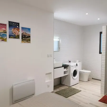 Jardin Et Piscine Les Anges Du Maquis Location Corse-du-sud